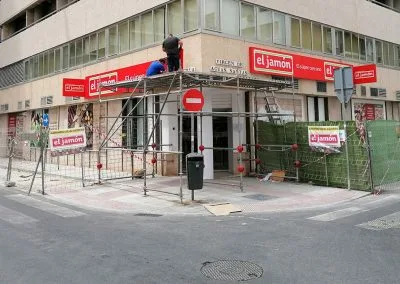 Galería de trabajos de rótulos luminosos. Sevilla LEDS rótulos e iluminación. Rótulos luminosos, Iluminación LEDS, Mantenimiento de rótulos.