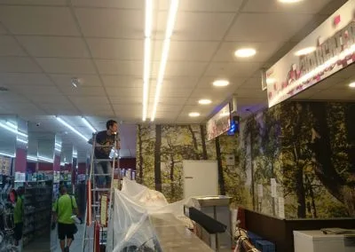 Galería de trabajos de iluminación LED. Sevilla LEDS rótulos e iluminación. Rótulos luminosos, Iluminación LEDS, Mantenimiento de rótulos.