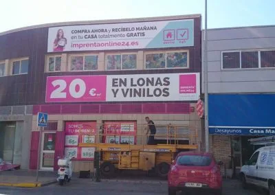 Galería de trabajos de Rótulos luminosos. Impresión digital. Sevilla LEDS rótulos e iluminación.