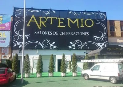 Galería de trabajos de Rótulos luminosos. Impresión digital. Sevilla LEDS rótulos e iluminación.