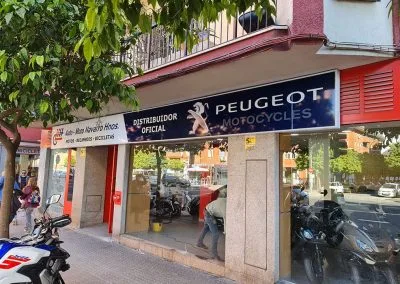 Galería de trabajos de rótulos luminosos